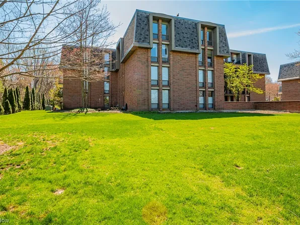 2365 Covington Rd APT 123, Akron, OH 44313