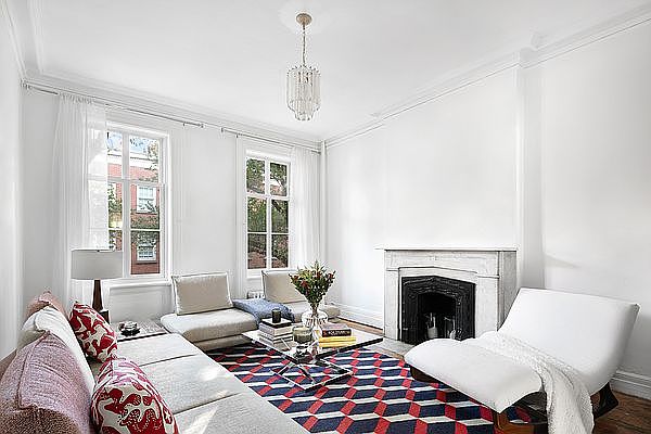 1st image of 78 Jane St #2