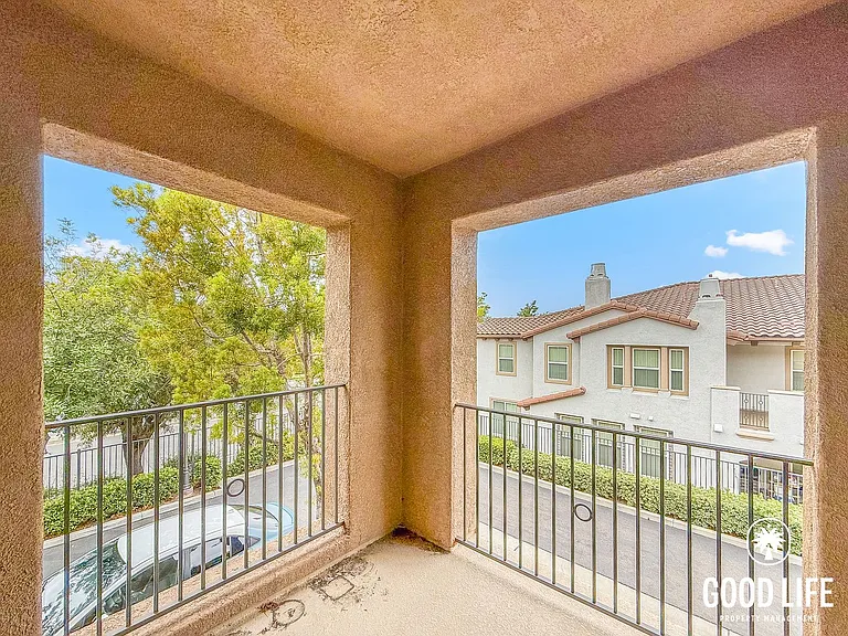11091 Catarina Ln #328 — Photo 5