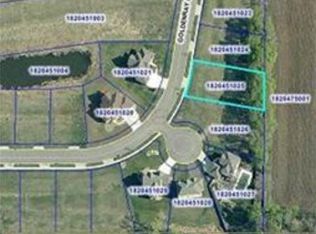2005 Goldenray Dr, Faribault, MN 55021