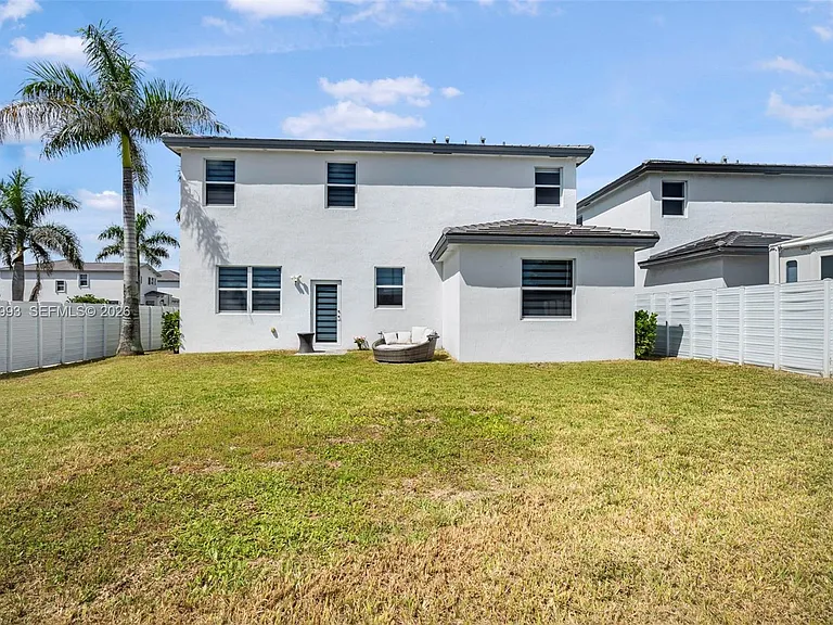 21189 SW 127th Ct — Photo 41