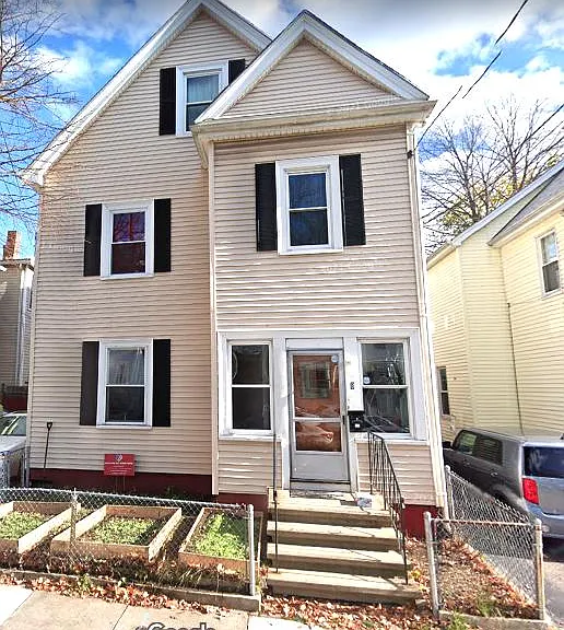8 Perry St — Photo 1