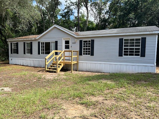 1st image of 15121 NE 85th Pl