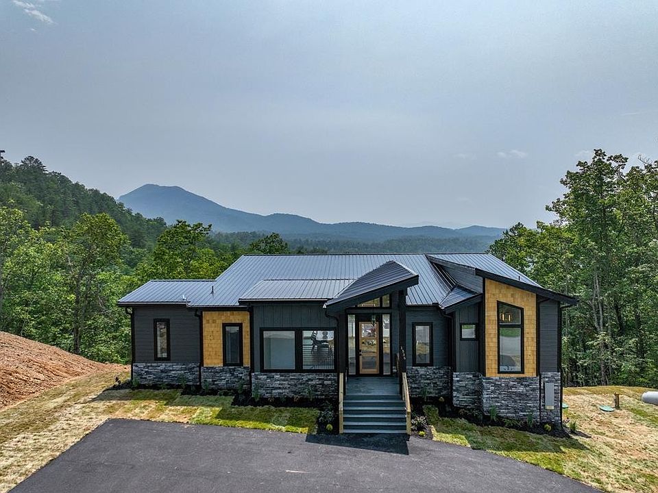 1st image of 1536 Mountain Ash Way