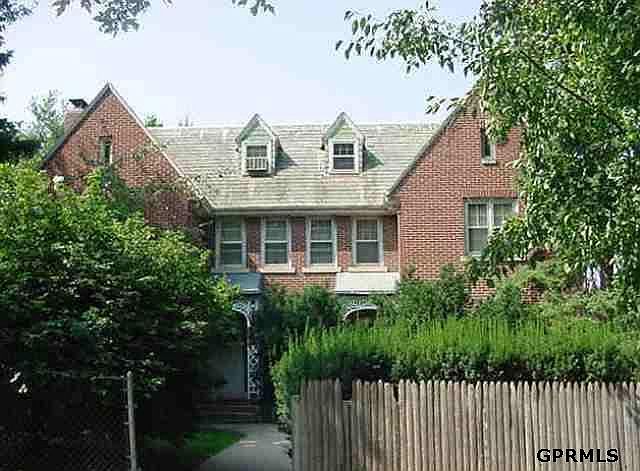 2nd image of 120 S 53rd St