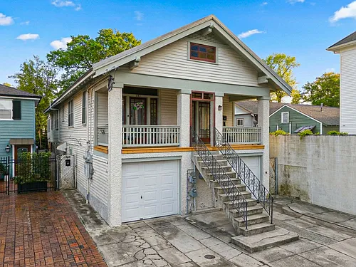 211 1/2 Audubon St Photo 1