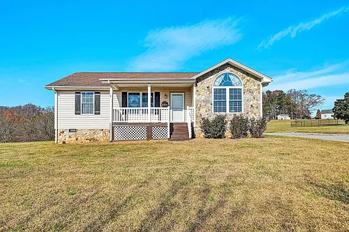 100 Estate Dr Photo 1 100 Estate Dr Photo 1