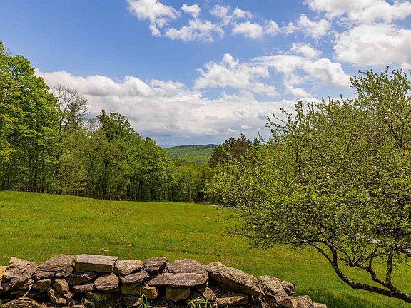 4th image of 39 Whitcomb Hill Road