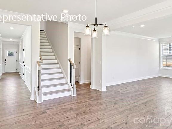 3rd image of 2059 Gallinule Dr