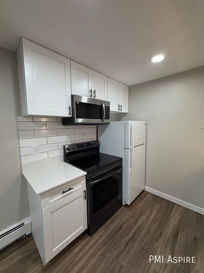 Move In Special! Spacious 1 Bedroom Apartment Home In Lakewood Cozy Living Right Off Of Wadsworth... — Photo 4