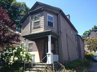 16 Thayer Pl, Brookline, MA 02445