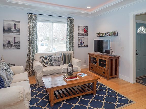 412 Superior St, South Haven (104 of 27)