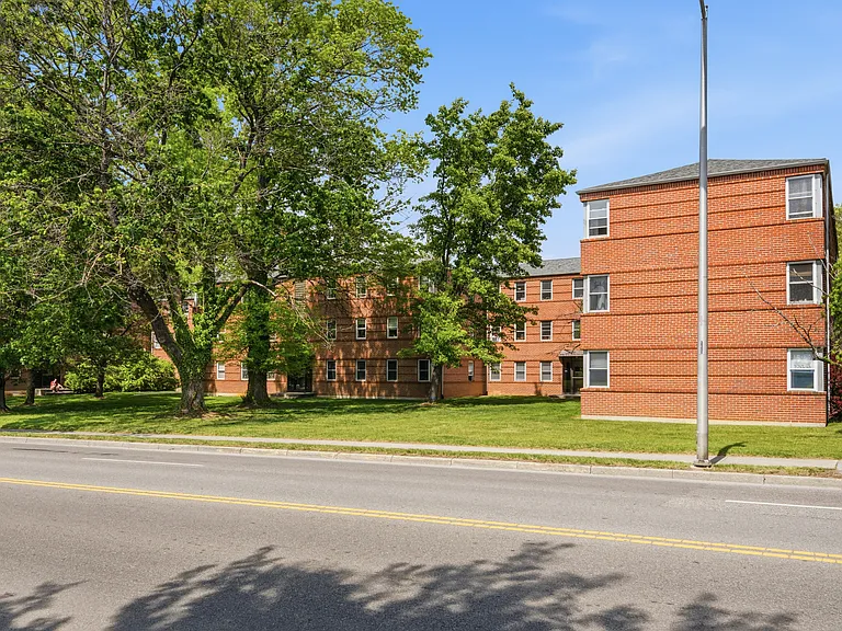 707 S Main St #B2 — Photo 16