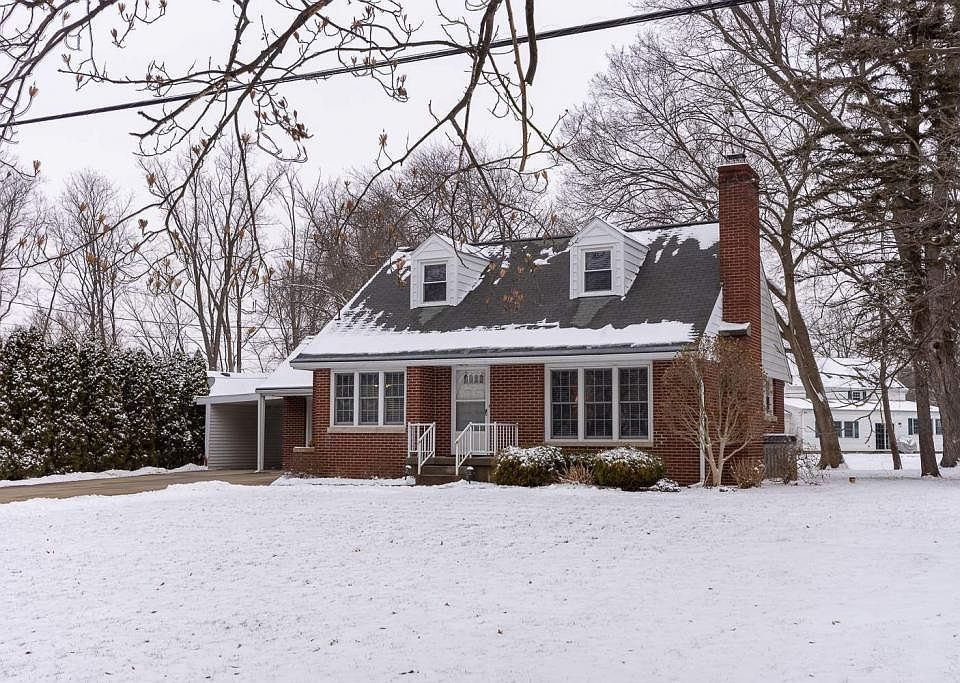 1st image of 23709 Greenleaf Blvd