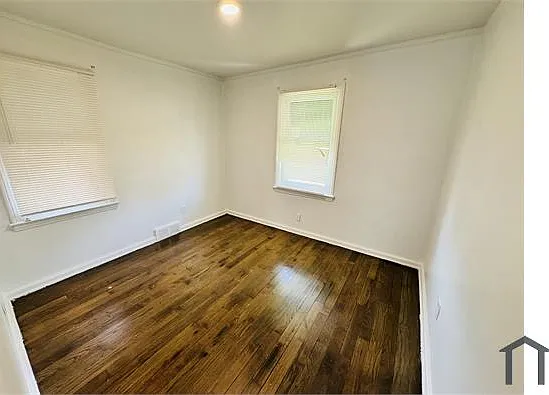 15692 Manning St — Photo 8