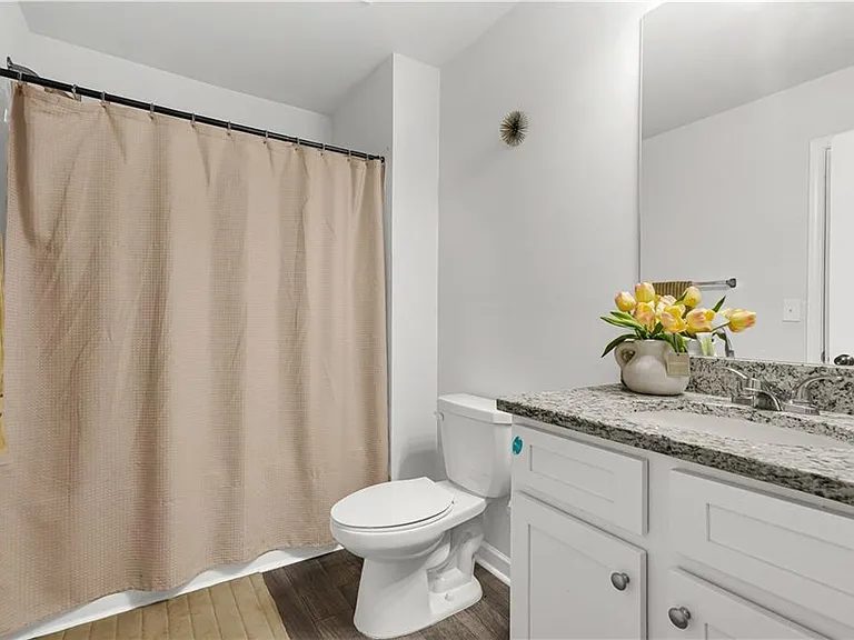 11649 Mendenhall Ct — Photo 21