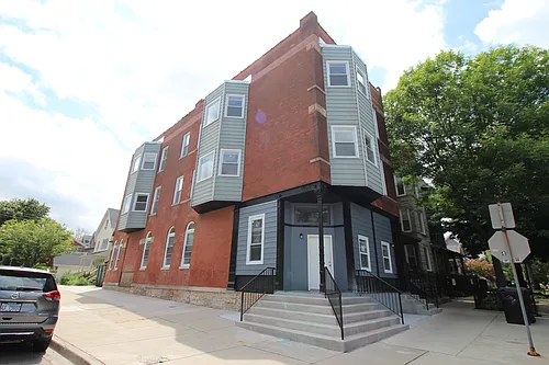 1801 W School St #2S Photo 1