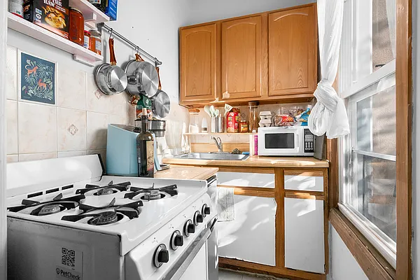 Rented by Corcoran | media 2