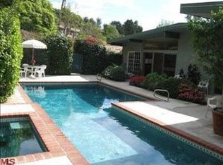 13517 Bayliss Rd, Los Angeles, CA 90049