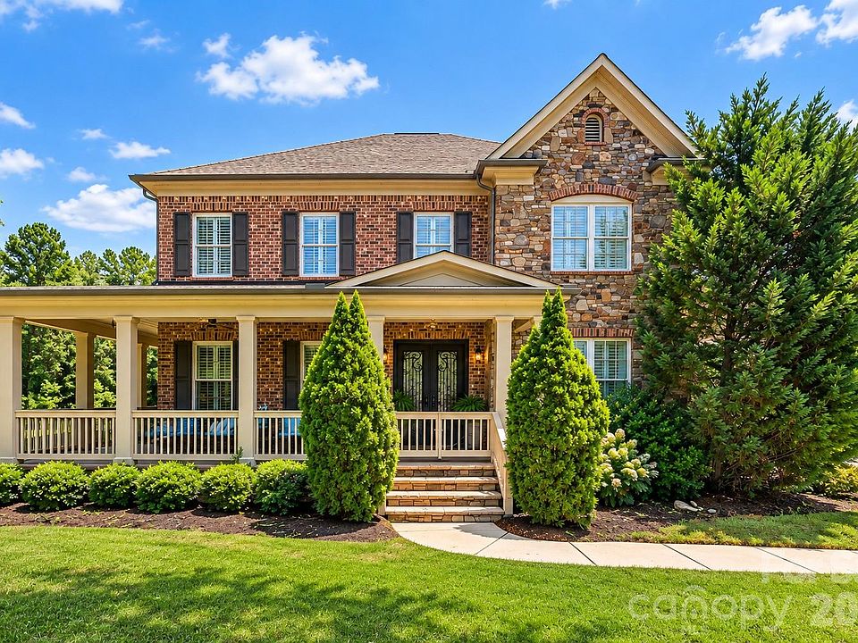 1st image of 3411 Stags Leap Way