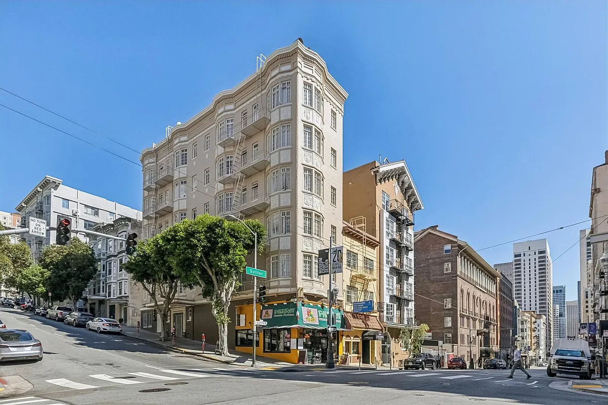 Building Photo - 690 Sutter St