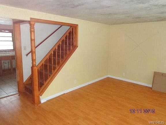 3rd image of 5032 William St