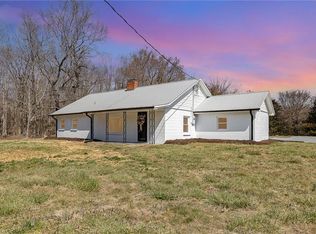 3393 Craven Branch Rd, Siler City, NC 27344