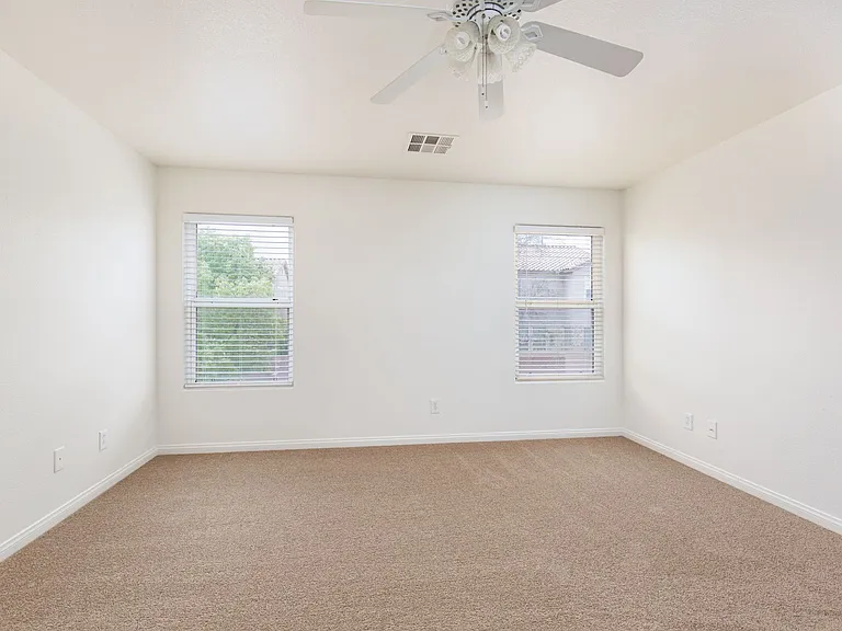 275 Calvino Ave — Photo 26