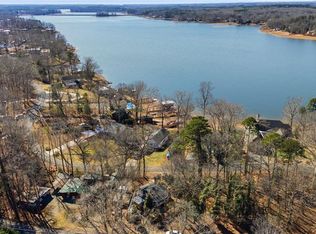 235 Rock Harbor Dr, Lexington, NC 27292