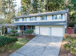 32519 2nd Ave SW, Federal Way, WA 98023