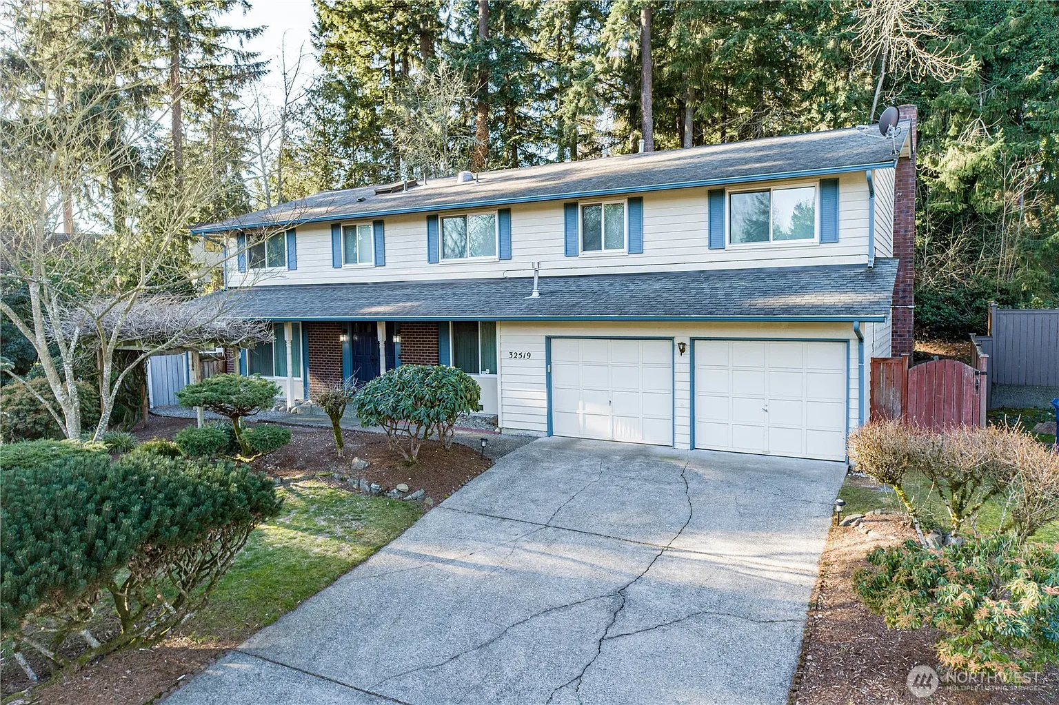 32519 2nd Avenue SW photo 1