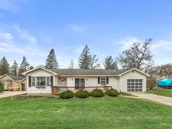 7100 247th AVENUE, Salem, WI 53168