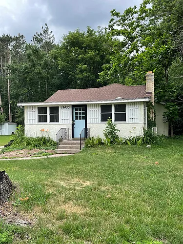 18450 Lakeview Point Dr NE Photo 1