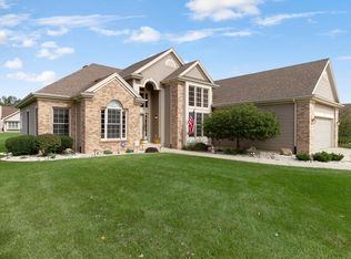 8842 Red Hawk Cir, Racine, WI 53406