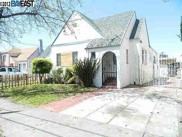 1st image of 1527 77th Ave