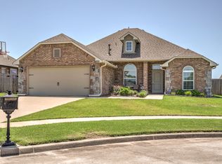 4709 E Dallas St, Broken Arrow, OK 74014