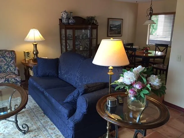 2512 Clairemont Dr #216 — Photo 6