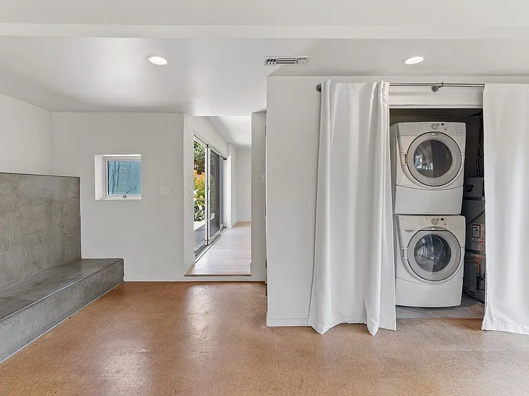 4608 Nob Hill Dr #1 — Photo 10