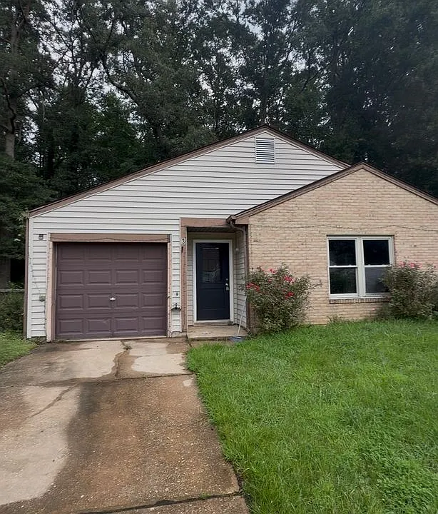 3 Lasonia Ct