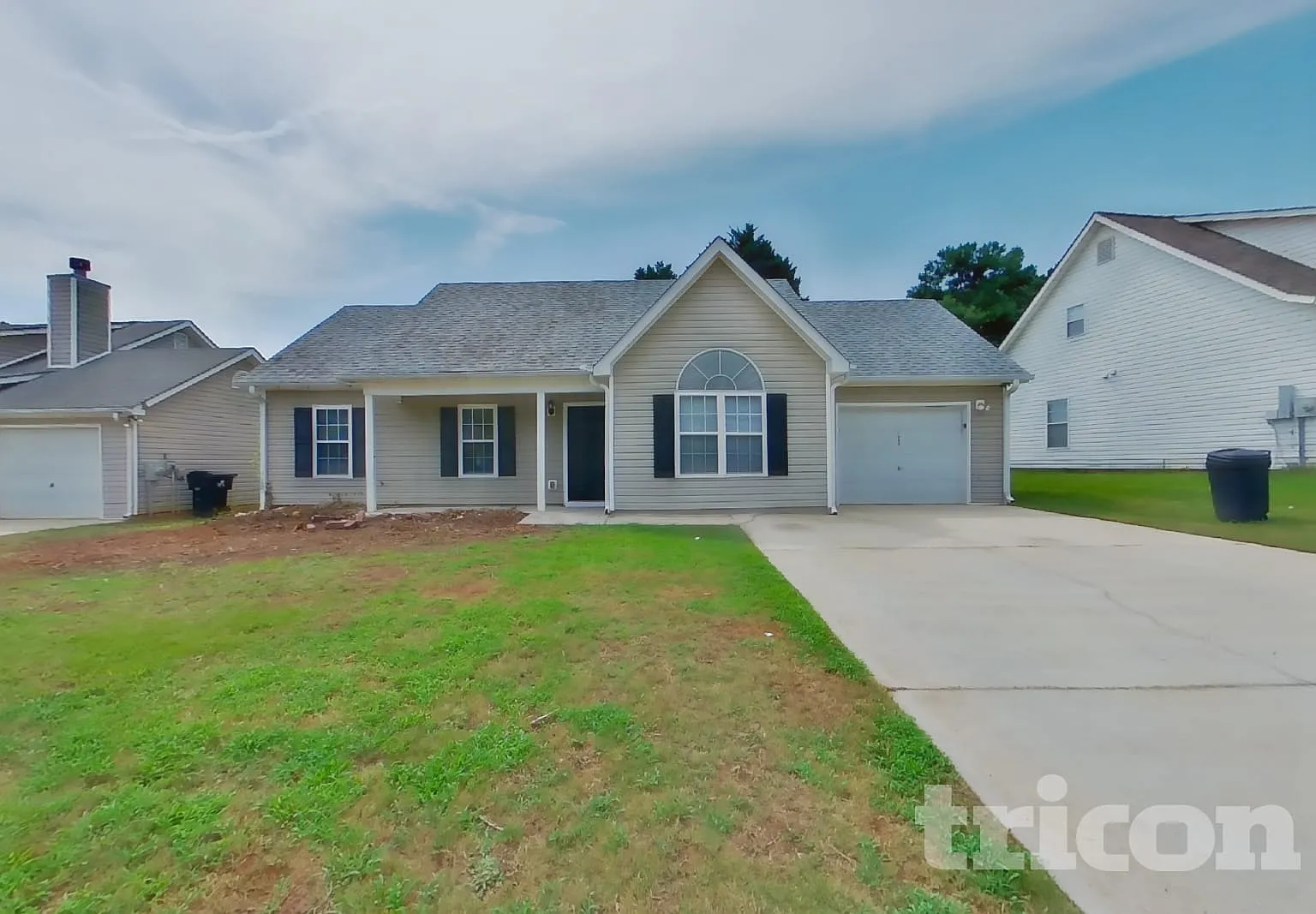 1303 N Hampton Drive Hampton GA — Photo 2
