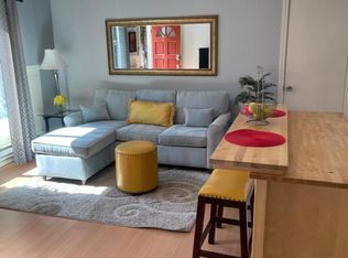 722 Linden Ave #B, Burlingame, CA 94010