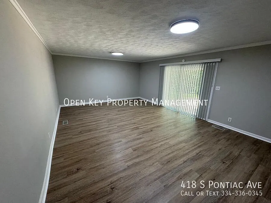 Spacious 4 bedroom, 2 bath home for rent in Dothan, AL. Prime location near Dothan Country Club a... — Photo 3