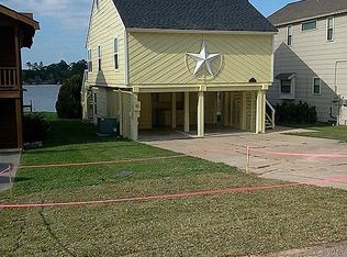 239 Clear Water St E, Montgomery, TX 77356