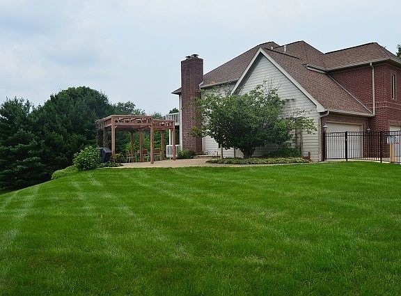 5th image of 3720 E Brighton Ave