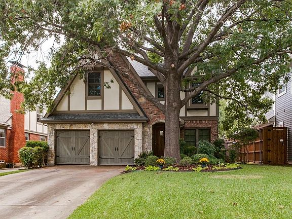 2nd image of 7028 Coronado Ave