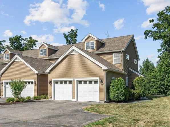 62 Terry Ln #62, Plainville, MA 02762