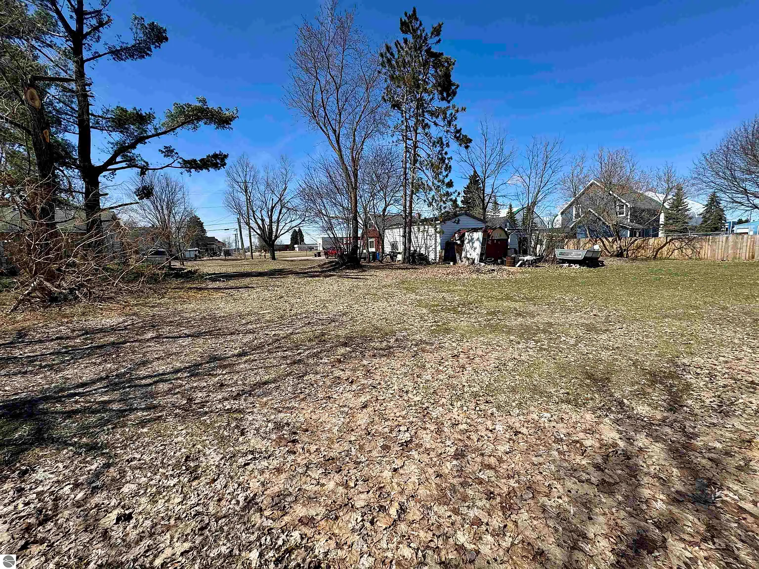 924 Farrar St photo 1