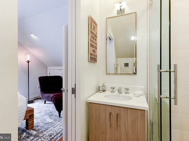628 S Carolina Ave SE #5C — Photo 26