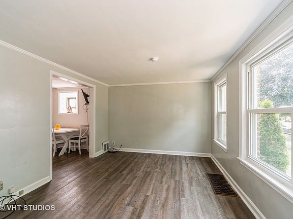5th image of 3817 S 56th Ct