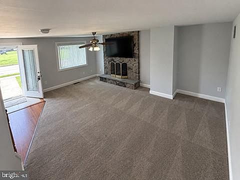4th image of 432 Edgewood Ave